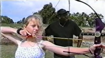 [object Object],Robin, bij ,Australische kampioenen, in ,aflevering 4