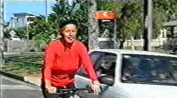 [object Object],Wilmie, bij ,De ronde van Byron Bay, in ,aflevering 6