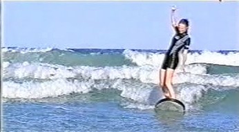 [object Object],Petra, bij ,Surfen, in ,aflevering 7