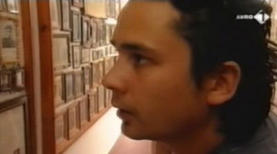 [object Object],George, bij ,Fotokerk, in ,aflevering 6