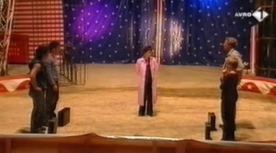 [object Object],Onderhandelen in het circus, in ,aflevering 8