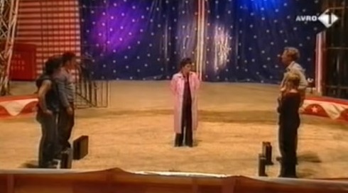 [object Object],Onderhandelen in het circus, in ,aflevering 8