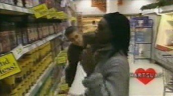 [object Object],Astrid, bij ,Boodschappen, in ,aflevering 3