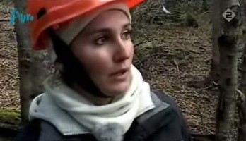 [object Object],Peggy, bij ,High-rope parcours, in ,aflevering 3