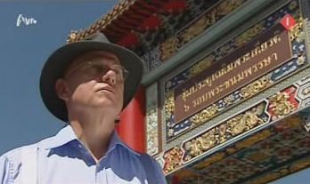 [object Object],Alex in Chinatown, in ,aflevering 1