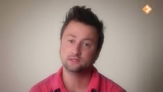 [object Object],Dennis, in ,aflevering 1