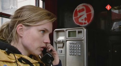 [object Object],Anniek, bij ,Telefooncellen, in ,aflevering 3