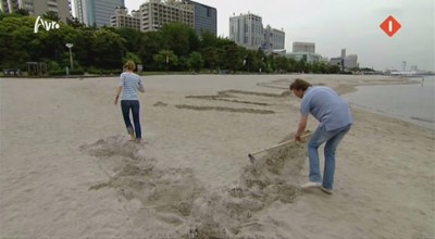 [object Object],Strand, in ,aflevering 9