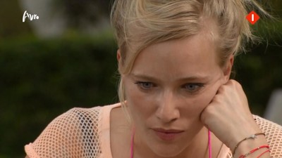 [object Object],Jennifer, in ,aflevering 1
