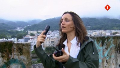[object Object],Daphne, bij ,Televisiestudio, in ,aflevering 2