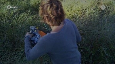 [object Object],Sanne, bij ,Zandlopers, in ,aflevering 3
