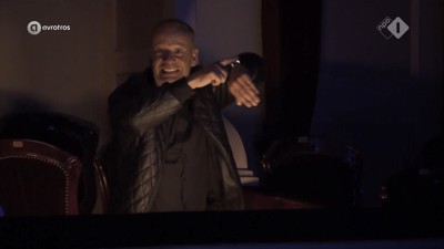 [object Object],Ron, bij ,Aanschuiven, in ,aflevering 2