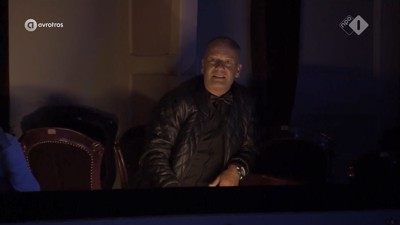 [object Object],Ron, bij ,Aanschuiven, in ,aflevering 2