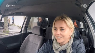 [object Object],Stine, bij ,Tijd is geld, in ,aflevering 3