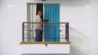 [object Object],Robèrt, bij ,Serenade, in ,aflevering 4