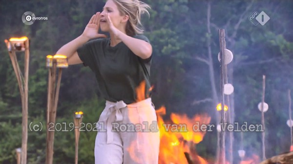 [object Object],Sarah, bij ,Vuurproef, in ,aflevering 8