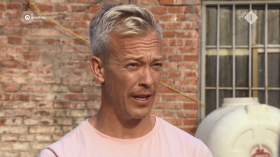 [object Object],Claes, bij ,Porseleinen kamer, in ,aflevering 4