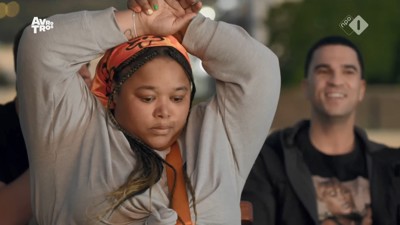[object Object],Sarah, in ,aflevering 1