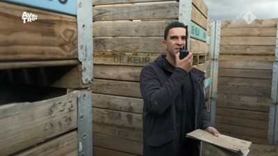 [object Object],Nabil, bij ,Padvinders, in ,aflevering 4