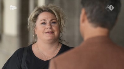 [object Object],Rian, bij ,Speeddate, in ,aflevering 1