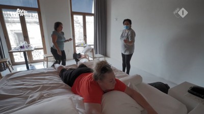 [object Object],Rian, bij ,Uitzitten, in ,aflevering 2