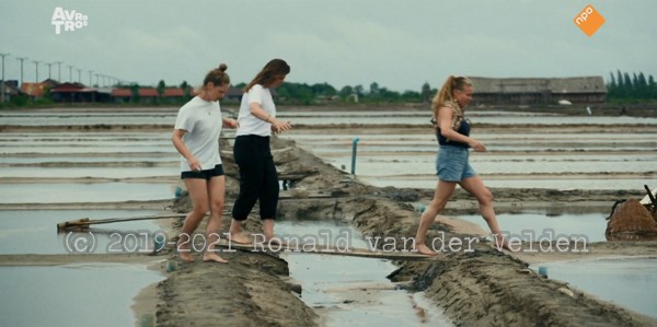 [object Object],Zout in de wonden strooien, in ,aflevering 8